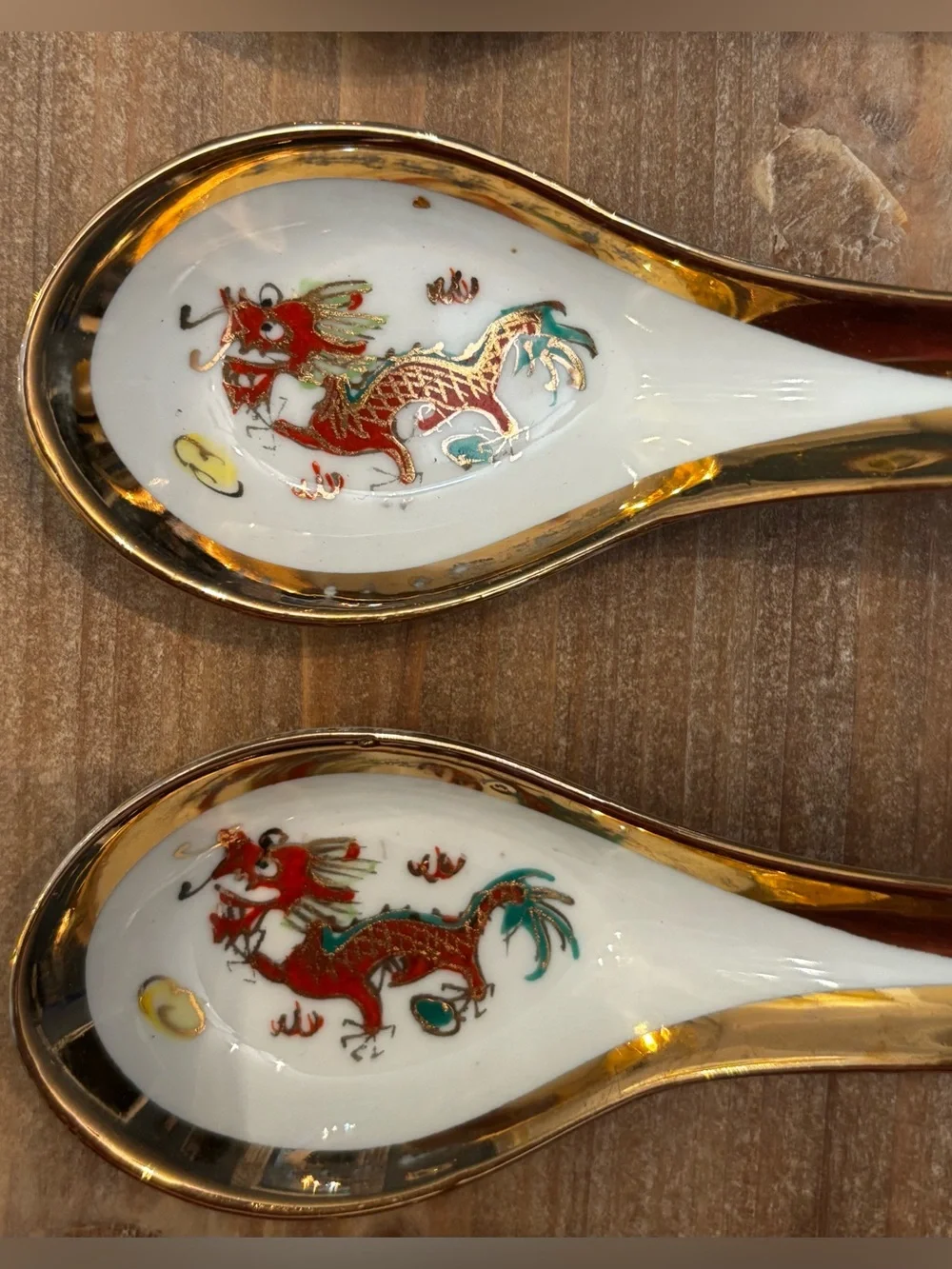 Decorative Golden Dragon Porcelain Hand Painted Spoon Set Gold-Trim White (5)